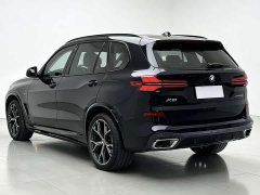 BMW X5 xDrive 30Li M Sport Luxury Night Edition Package - ფოტო 11