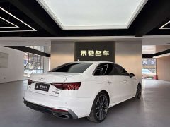 Audi A4L 2020 45 TFSI quattro Premium Dynamic - ფოტო 9