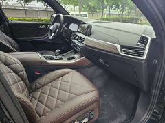 BMW X5 2022 facelift xDrive 40Li M sports package - ფოტო 9