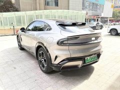 Xiaomi YU7 2025 Four-Wheel Drive Pro - ფოტო 8