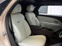 Bentley Bentayga 4.0T V8 Long Wheelbase - ფოტო 12