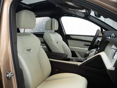Bentley Bentayga 4.0T V8 Long Wheelbase - ფოტო 16