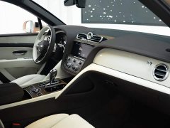 Bentley Bentayga 4.0T V8 Long Wheelbase - ფოტო 17