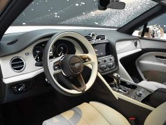 Bentley Bentayga 4.0T V8 Long Wheelbase - ფოტო 7
