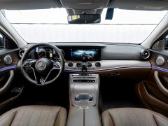 Mercedes-Benz E-Class E 300 L Fashion Edition - ფოტო 15