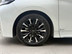 Toyota Vellfire 2024 Crown Hybrid 2.5L Premium Edition - ფოტო 5