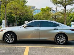 Lexus ES 260 Excellence Edition - ფოტო 5