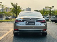 Lexus ES 260 Excellence Edition - ფოტო 9