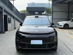 Li Auto L8 Max - ფოტო 2