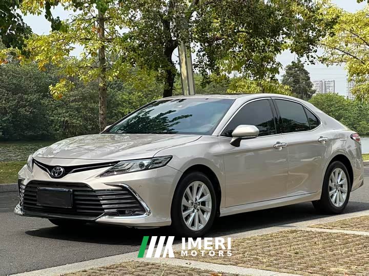 Toyota Camry 2.0G Luxury - ავტომობილი ჩინეთიდან