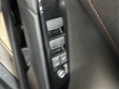 Toyota Camry 2.0G Luxury - ფოტო 10