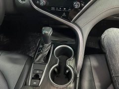 Toyota Camry 2.0G Luxury - ფოტო 11