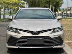 Toyota Camry 2.0G Luxury - ფოტო 2