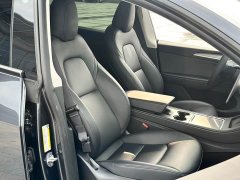 Tesla Model Y Rear-Wheel Drive - ფოტო 12