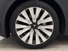 Tesla Model Y 2023 Rear-Wheel Drive - ფოტო 19
