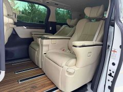 Toyota Alphard 2021 Hybrid 2.5L Premium Edition - ფოტო 3
