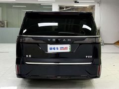 Voyah Dream PHEV Extended Range Luxury Edition - ფოტო 5