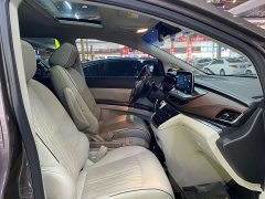 Buick GL8 2022 Land Executive Cabin 652T Luxury - ფოტო 12