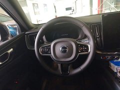 Volvo XC60 Plug-in Hybrid Long-Range AWD Smart Remote Midnight Black Edition - ფოტო 6