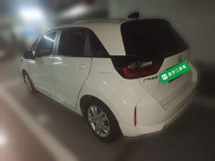 Honda Fit 1.5L CVT Trend Edition - ფოტო 4
