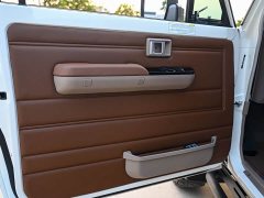 Toyota Land Cruiser (Imported) 2022 VX-R Middle East Version - ფოტო 6