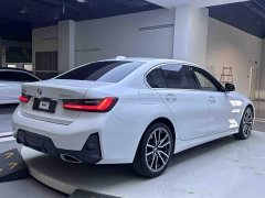 BMW 3 Series 320Li M Sport Package - ფოტო 7