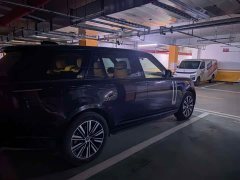 Land Rover Range Rover 3.0 L6 400PS Prestige Seven-Seat Extended Wheelbase - ფოტო 2