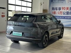 Volvo XC70 Plug-in Hybrid 2026 Two-Wheel Drive Long Range Core - ფოტო 7
