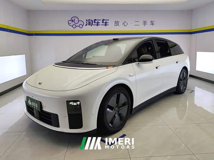 Li Auto i6 2025 Two-Wheel Drive Standard - ავტომობილი ჩინეთიდან
