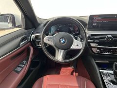 BMW 5 Series 530Li Premier M Sport Package - ფოტო 1