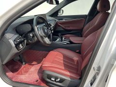 BMW 5 Series 530Li Premier M Sport Package - ფოტო 4