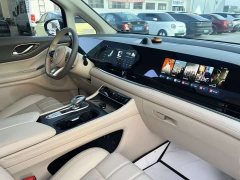 Voyah Lantu Dreamchaser 2022 Low Carbon Edition Family - ფოტო 8