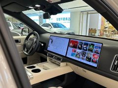 Li Auto L6 Max - ფოტო 12