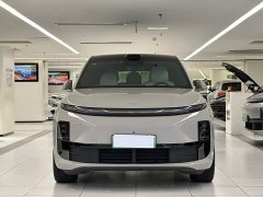 Li Auto L6 Max - ფოტო 2