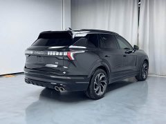 Lynk & Co Geely Lynk & Co 09 EM-P 2021 2.0T PHEV Halo 6-Seater - ფოტო 5
