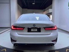 BMW 3 Series 320i M Sport Package - ფოტო 5