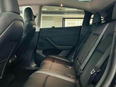 Tesla Model Y Rear-Wheel Drive - ფოტო 6