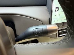 Li Auto Li Xiang MEGA 2024 Ultra - ფოტო 11