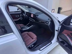 BMW 3 Series 320Li M Sport Package - ფოტო 11