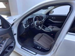 BMW 3 Series 320Li M Sport Package - ფოტო 9