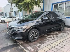 Volkswagen Viloran 330TSI Luxury - ფოტო 1