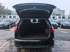Volkswagen Viloran 330TSI Luxury - ფოტო 15