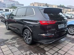 Volkswagen Viloran 330TSI Luxury - ფოტო 16
