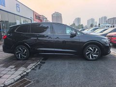 Volkswagen Viloran 330TSI Luxury - ფოტო 19