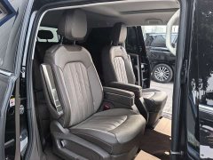 Volkswagen Viloran 330TSI Luxury - ფოტო 8