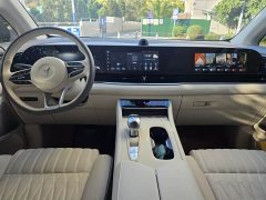 Voyah Dream PHEV Extended Range Luxury Edition - ფოტო 4