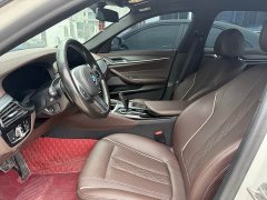 BMW 5 Series 530Li Leading Edition Luxury Package - ფოტო 12