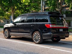 Lincoln Navigator 3.5T Long Wheelbase Presidential Edition - ფოტო 2