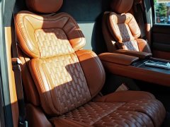 Lincoln Navigator 3.5T Long Wheelbase Presidential Edition - ფოტო 6