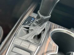 Toyota Camry 2.5G Luxury - ფოტო 19